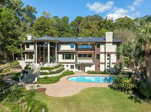 767 Rhoden Cv, Tallahassee, FL 32312
