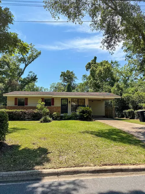 408 Cambridge Dr, Tallahassee, FL 32304
