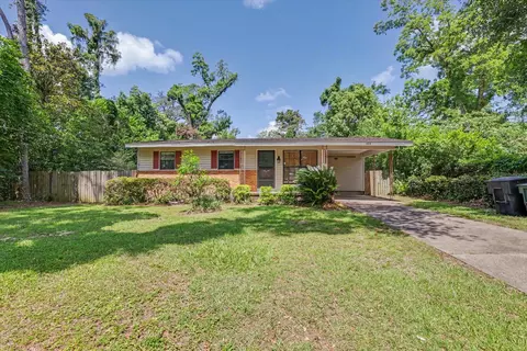 408 Cambridge Dr, Tallahassee, FL 32304
