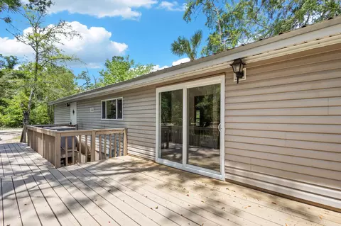 1522 NE Cedar St, Steinhatchee, FL 32359 photo 10