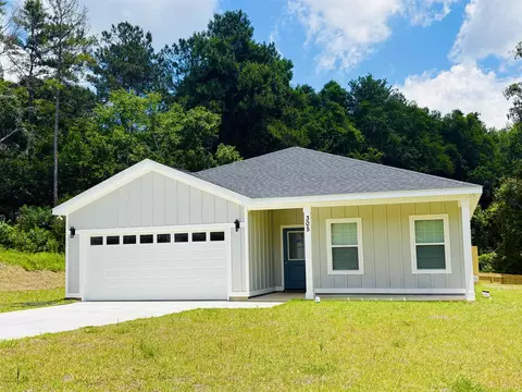 336 Delores Madison Dr, Midway, FL 32343