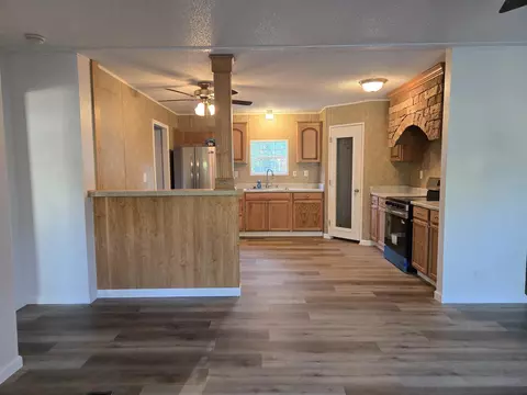 3319 Vera Ln, Perry, FL 32347 photo 2