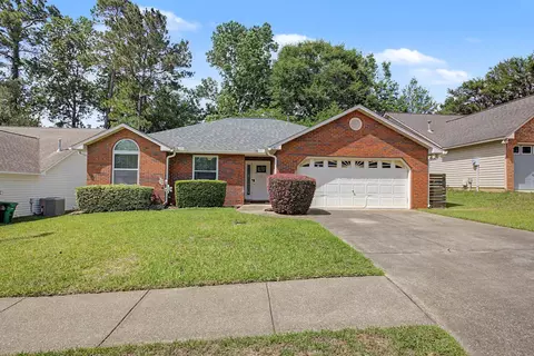 8431 Hannary Dr, Tallahassee, FL 32312