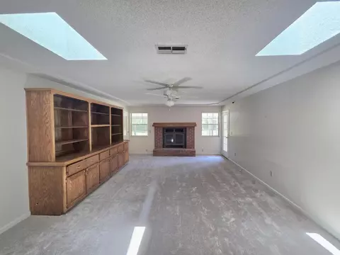 Living - 210 Worley Way, Perry, FL 32347 photo 5 of 10