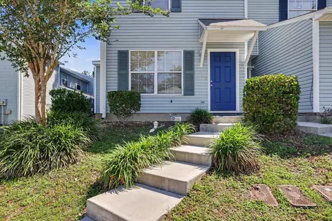 2191 S Timberwood Cir, Tallahassee, FL 32304