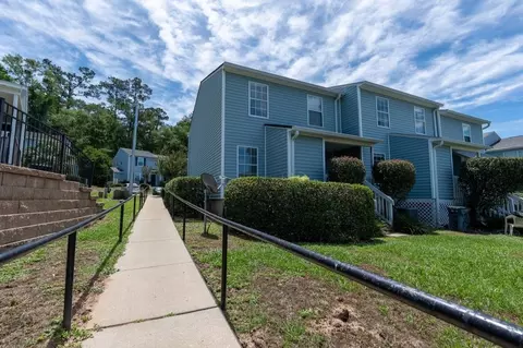 776 Timberwood Cir E, Tallahassee, FL 32304