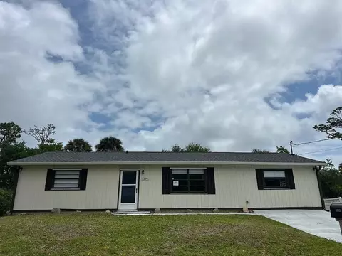 5390 Turton Ln, Port Orange, FL 32127