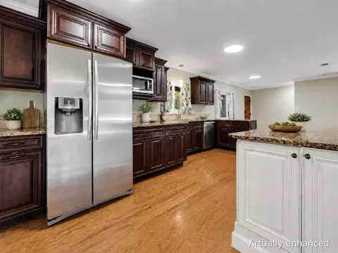 807 Devon Dr, Tallahassee, FL 32308 photo 3