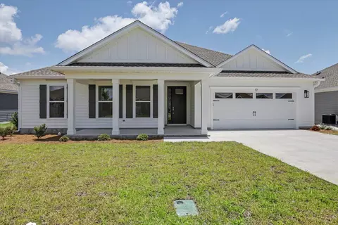 17 Springdale Dr, Crawfordville, FL 32327