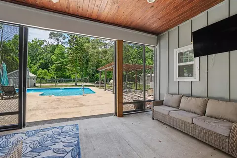 Exterior - 1002 Baum Rd, Tallahassee, FL 32317 photo 8 of 17