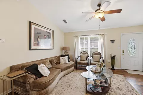 21 Stevens Dr, Midway, FL 32343 photo 10