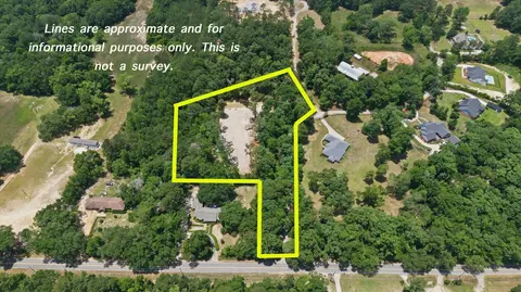 Jomaureen Way, Tallahassee, FL 32309