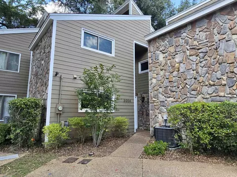 3004 Ironwood Dr, Tallahassee, FL 32309