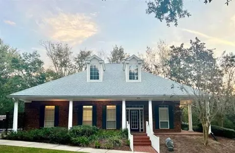 2738 W Tharpe St #2505, Tallahassee, FL 32303