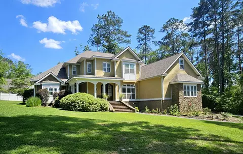 110 Trail Creek Dr, Thomasville, GA 31757