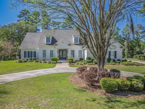 8836 Winged Foot Dr, Tallahassee, FL 32312