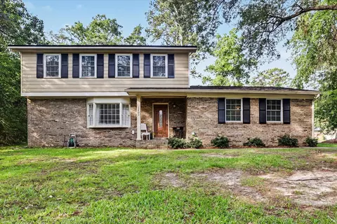 1401 Oldfield Dr, Tallahassee, FL 32308