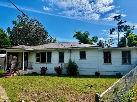 2026 Desiree, Tallahassee, FL 32304