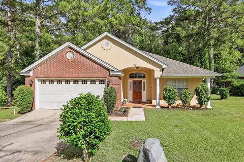 747 Eagle View Dr, Tallahassee, FL 32311