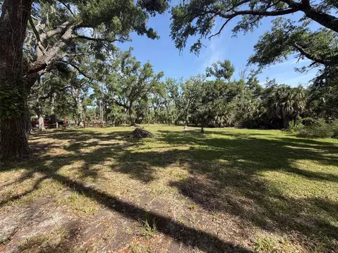 5726 E Bluefish Ln, Perry, FL 32348 photo 2