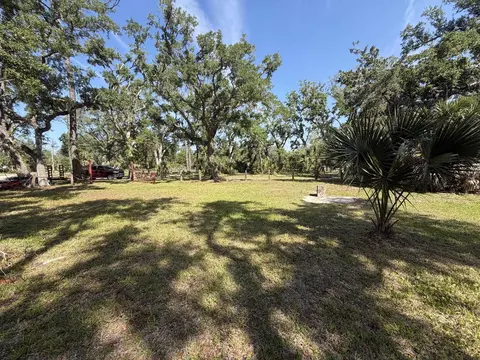 5726 E Bluefish Ln, Perry, FL 32348