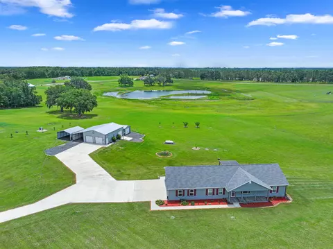 393 NW Willie Deas Rd, Madison, FL 32340