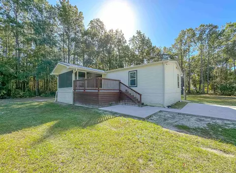 16957 Lake Christiana Ct, Tallahassee, FL 32310