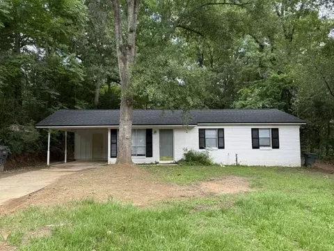 925 Spottswood Dr, Tallahassee, FL 32308