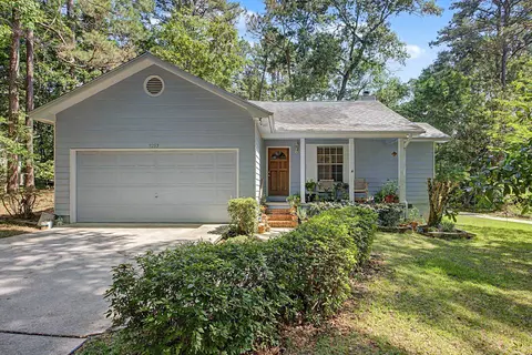 8253 Hunters Ridge Trl, Tallahassee, FL 32312