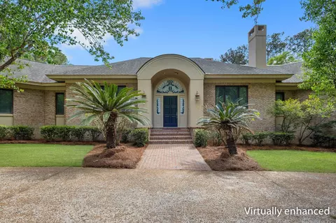 3908 Bobbin Brook Cir, Tallahassee, FL 32312