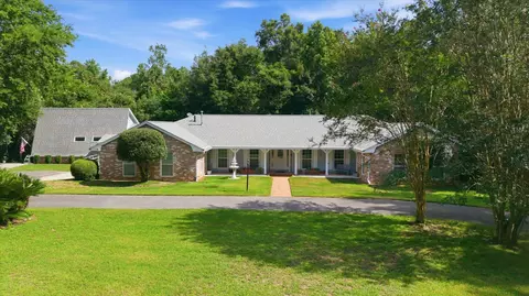 210 Planters Cir, Quincy, FL 32352