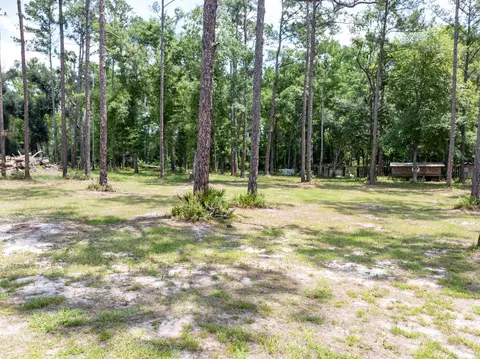 Exterior - 2878 W Us 98, Perry, FL 32347 photo 8 of 26