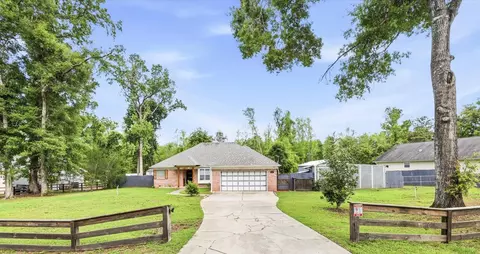 3945 Calle De Santos Rd, Tallahassee, FL 32311