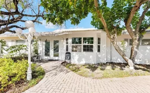 1318 SE 12th Ter, Deerfield Beach, FL 33441