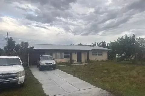 331 S Hazelwood Ave, Lehigh Acres, FL 33936