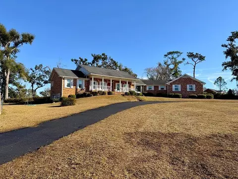 588 NW Pickle Ln, Madison, FL 32340