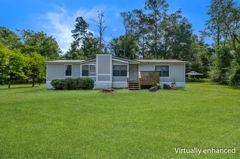 145 Richardson Rd, Crawfordville, FL 32327