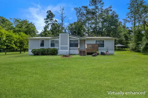 145 Richardson Rd, Crawfordville, FL 32327