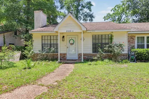 2326 Via Sardinia St #A, Tallahassee, FL 32303