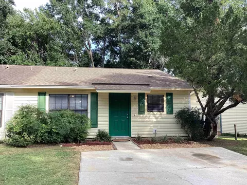 1822 Meriadoc Rd, Tallahassee, FL 32303