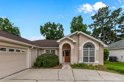 1349 Old Village Rd, Tallahassee, FL 32312