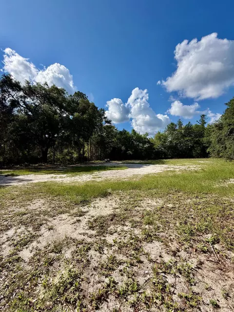 28 Allen St, Sopchoppy, FL 32358