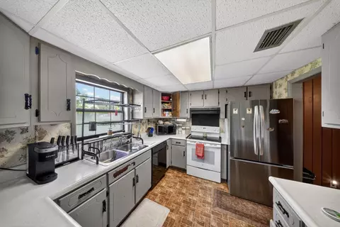 150 SE Norton Way, Lee, FL 32059 photo 8