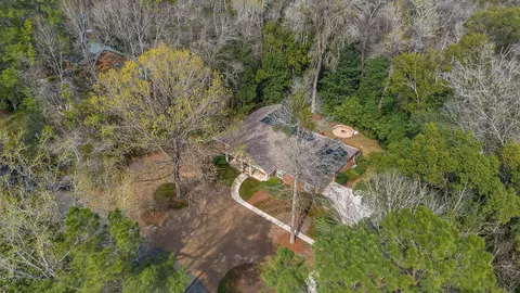 2007 Middlewood Dr, Tallahassee, FL 32312
