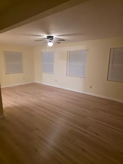 Living - 481 Emerald Dr, Ocala, FL 34472 photo 3 of 3