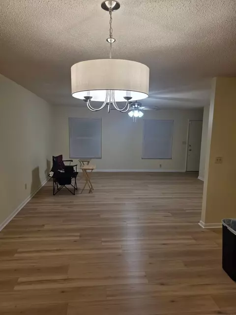 481 Emerald Dr, Ocala, FL 34472 photo 5
