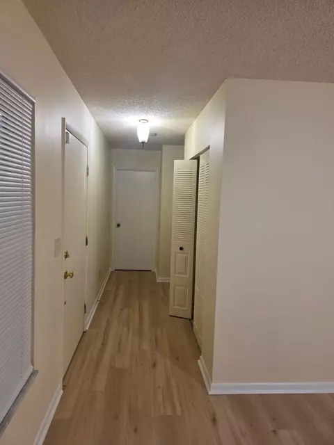 481 Emerald Dr, Ocala, FL 34472 photo 7