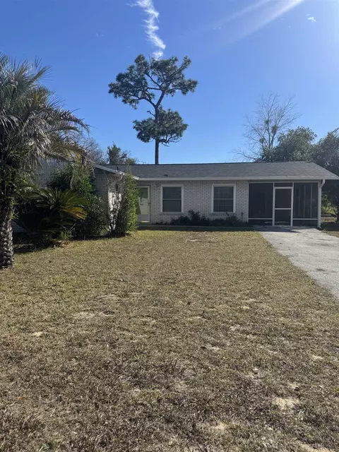 481 Emerald Dr, Ocala, FL 34472