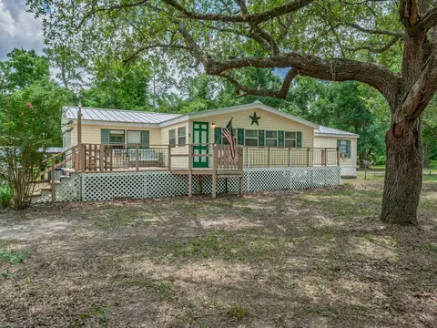 8711 Freedom Rd, Tallahassee, FL 32305