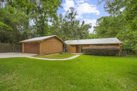 1128 Albritton Dr, Tallahassee, FL 32301